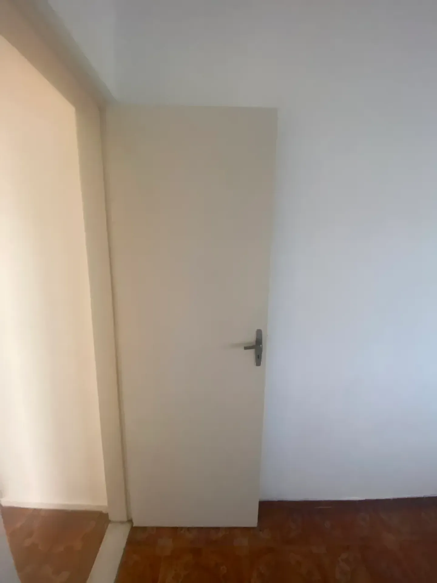 Квартира 85 м² з 2 спальнями та балконом — photo 9