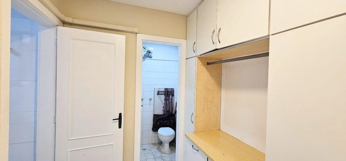 197 m² furnished apartment with 3 bedrooms and 2 parking spaces — photo 33