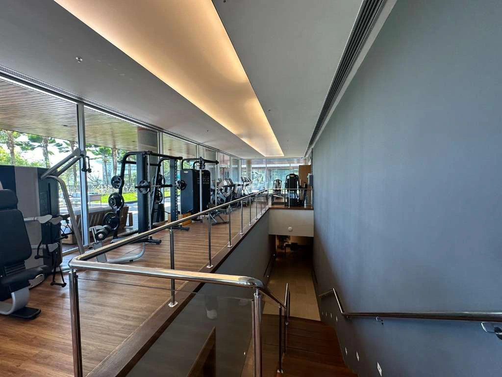 Furnished 64 m² apartment with 1 en-suite and 2 parking spots — photo 14