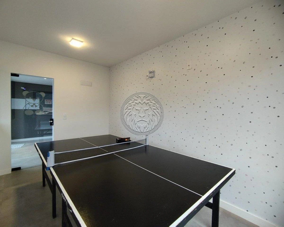 Пральна машина та 2 спальні: квартира 70 м² — photo 31