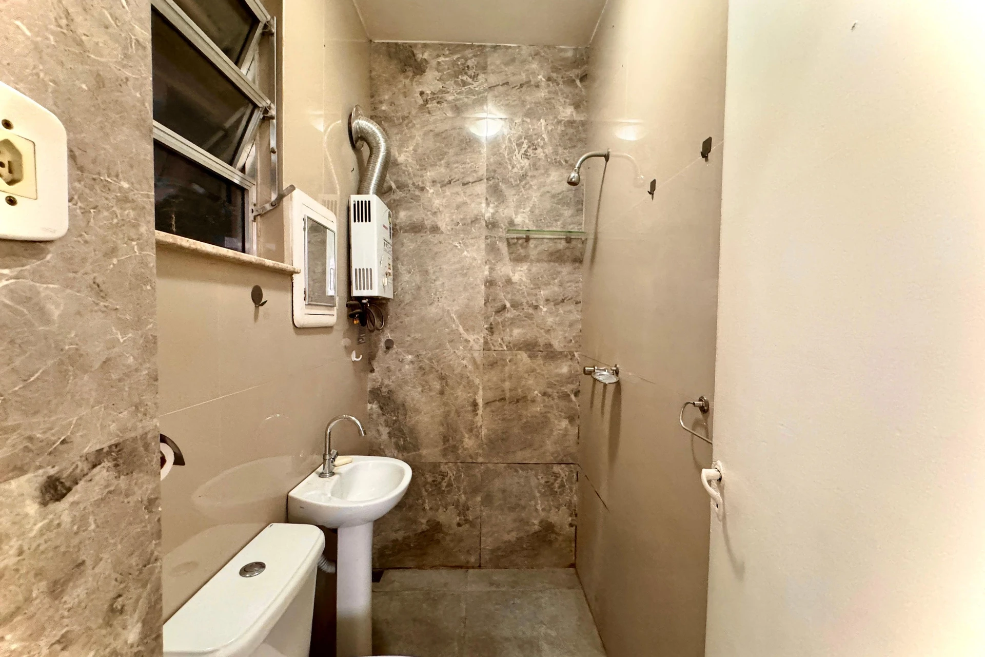 Apartamento de 83 m² e 1 quarto, Centro — photo 10