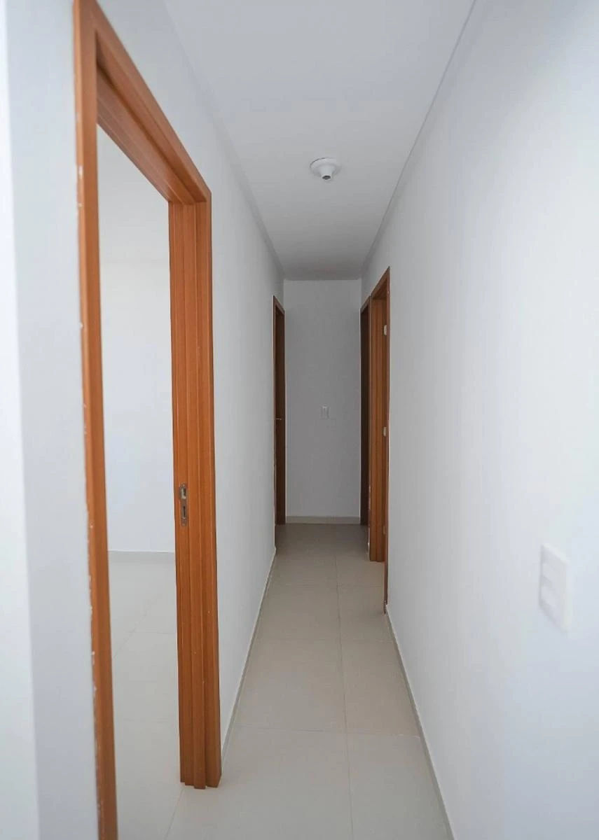 3-bedroom apartment in a building with a pool — photo 11