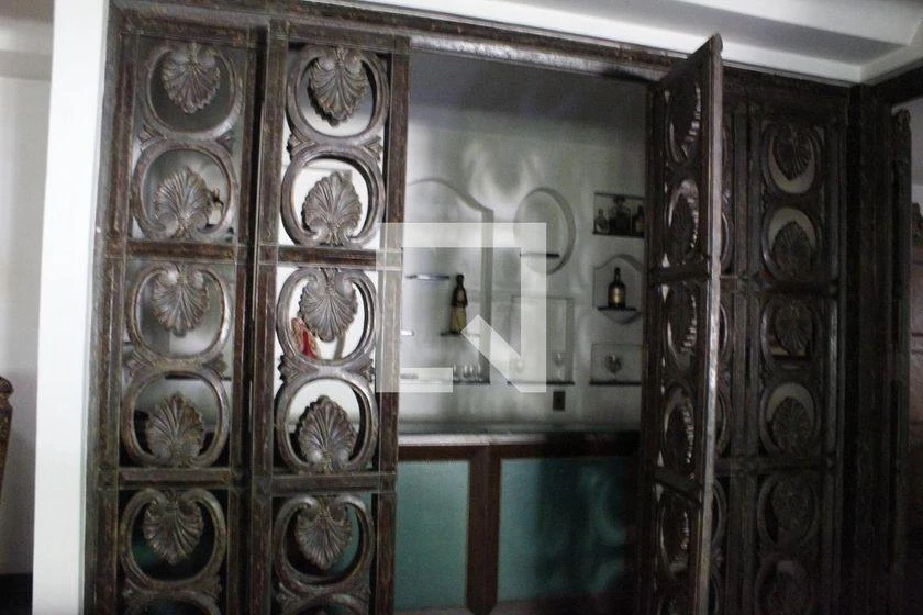 Apartamento amueblado con 4 dormitorios y 4 baños — photo 23