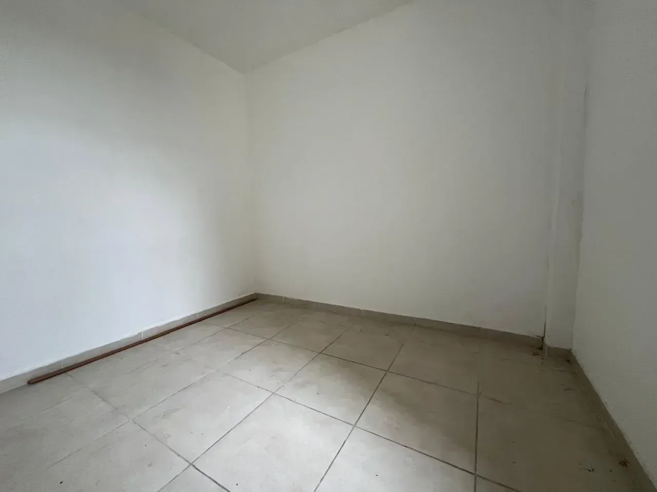 Unfurnished apartment with 1 bedroom and 1 bathroom — photo 2