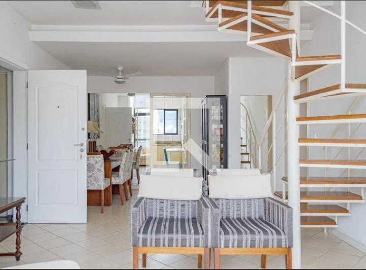 Unfurnished apartment with 3 bedrooms and 1 en-suite — photo 3
