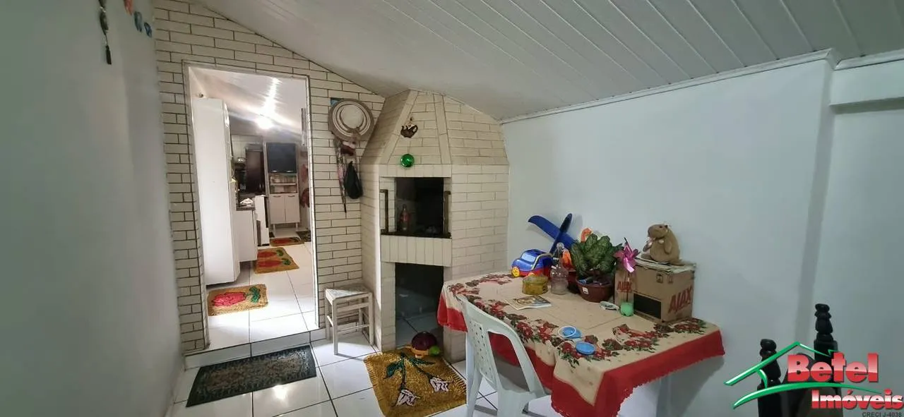 3-bedroom house with a grill on the balcony in Curitiba — photo 27