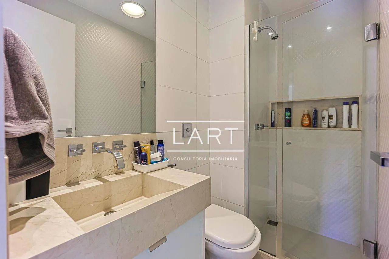 Furnished 3-bedroom apartment with 2 bathrooms and parking — photo 14