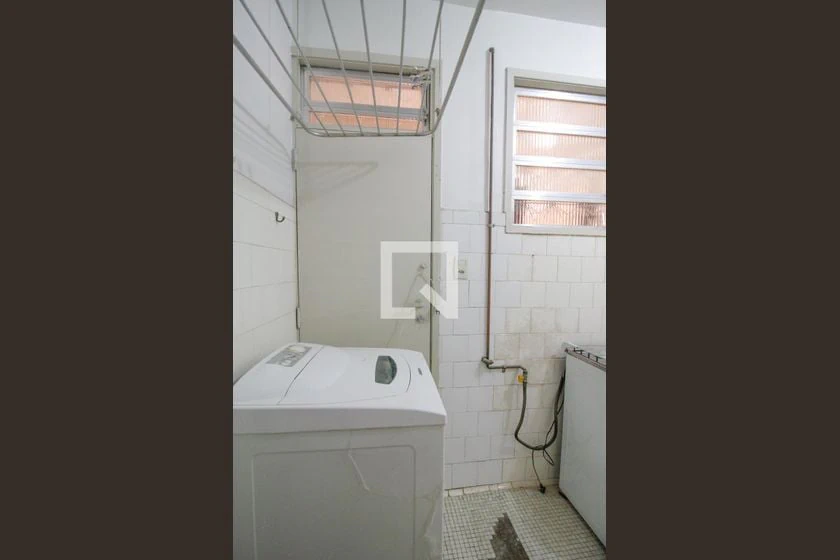 Apartamento de 2 quartos com máquina de lavar — photo 29