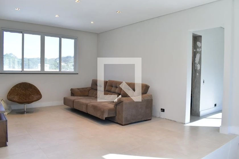 Casa com 4 quartos, 2 suítes, jardim e varanda — photo 12