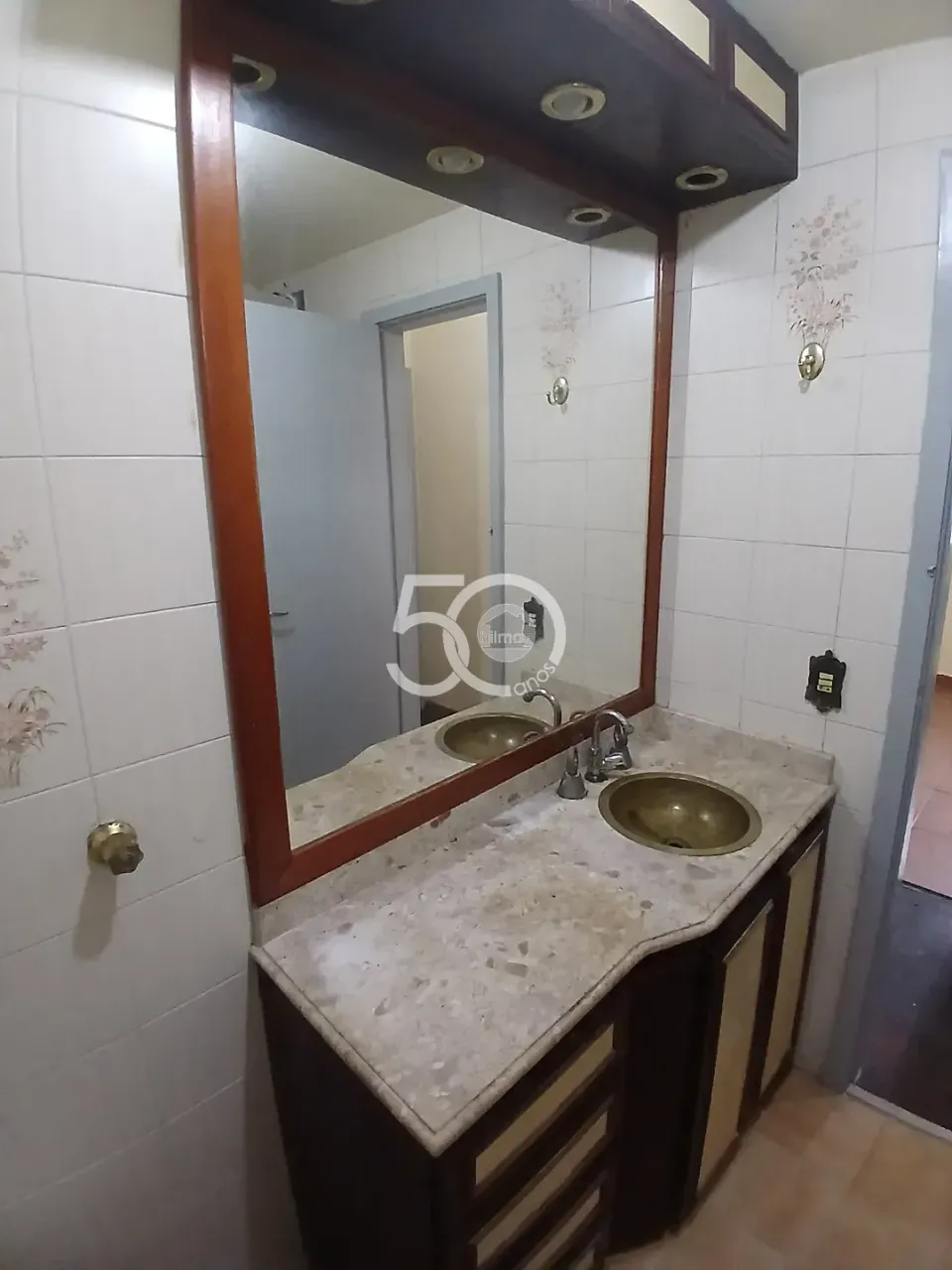 Apartamento sem mobília com 2 quartos e varanda — photo 15