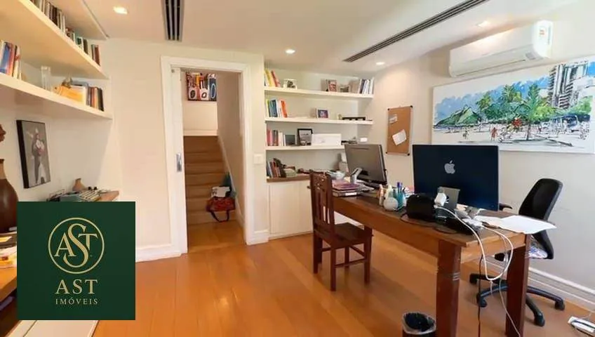 5-bedroom house with a washing machine in Rio de Janeiro — photo 10