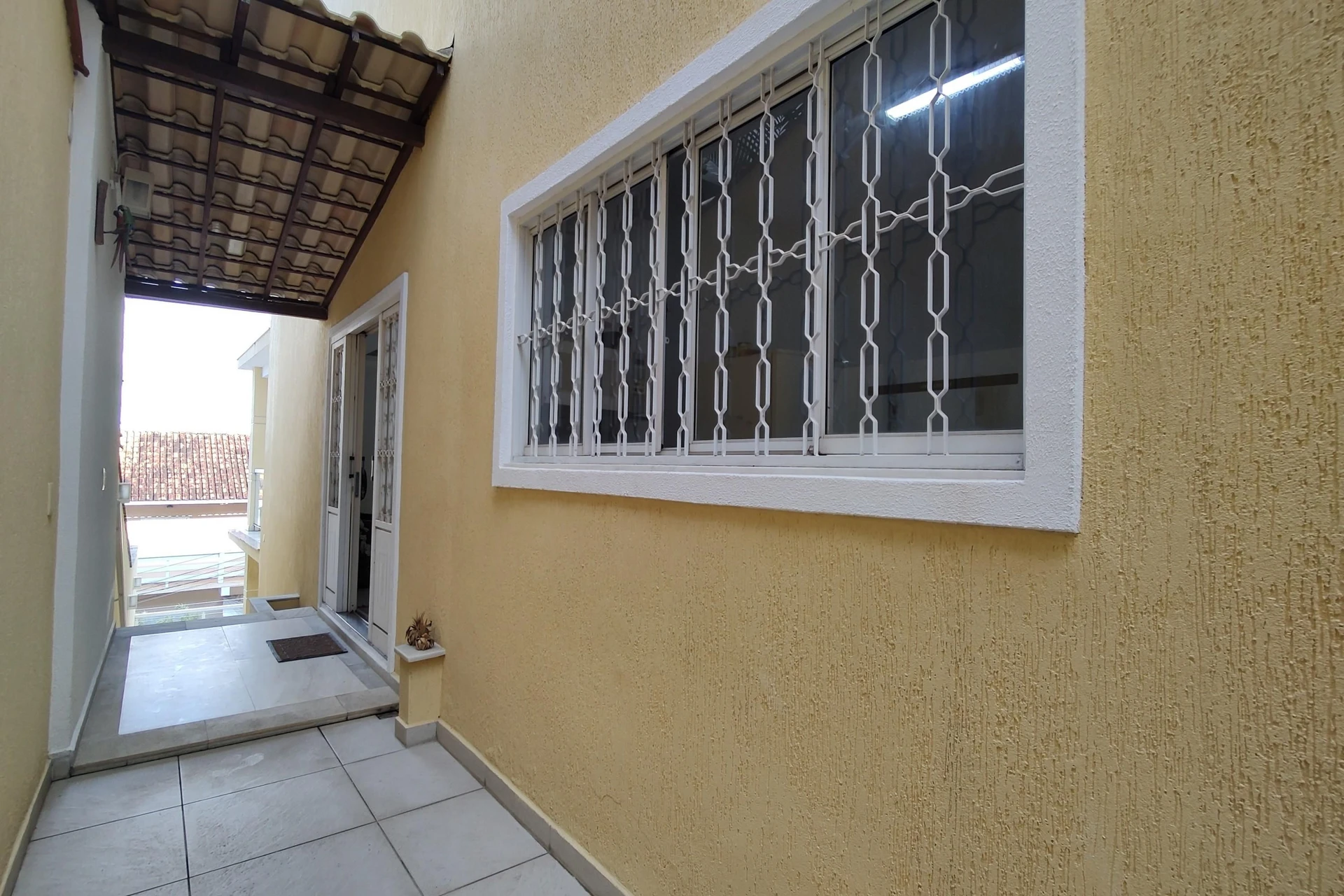 Vista a la montaña y 5 dormitorios: casa de 900 m² — photo 68