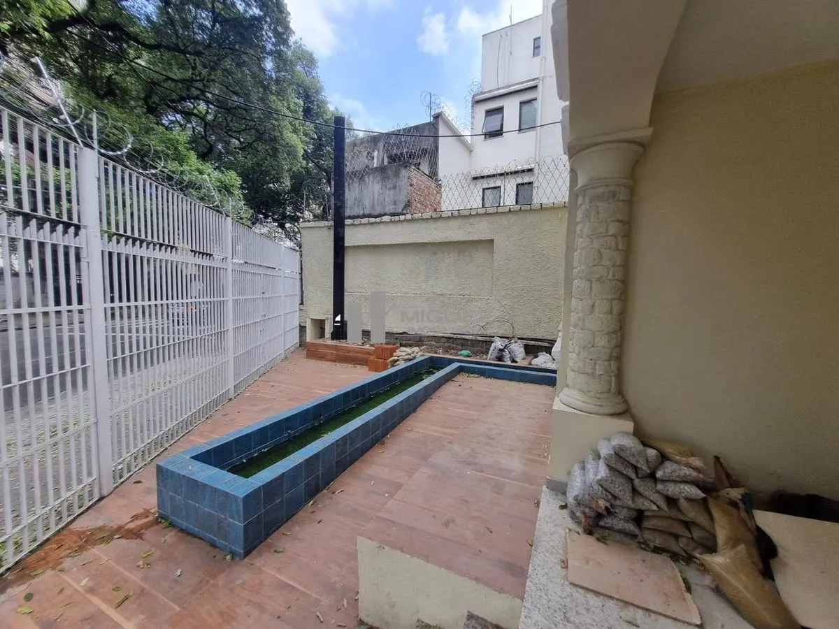 Unfurnished rental house with 1 bedroom and 6 baths 401 m² — photo 10
