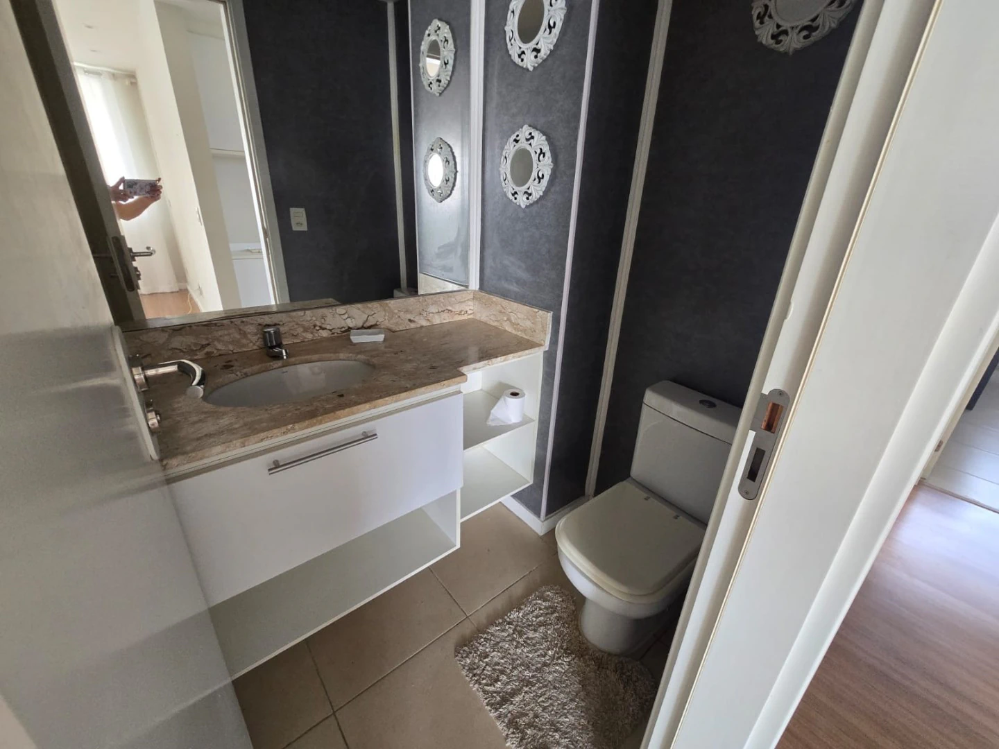 169 m² apartment with 4 en-suite rooms and private BBQ — photo 17