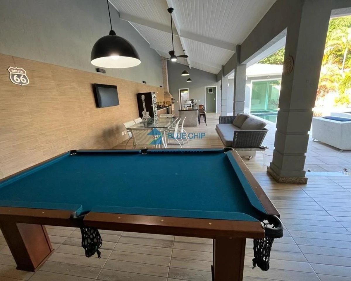 Мебльований будинок 700 м² з 6 спальнями та відкритою кухнею — photo 13