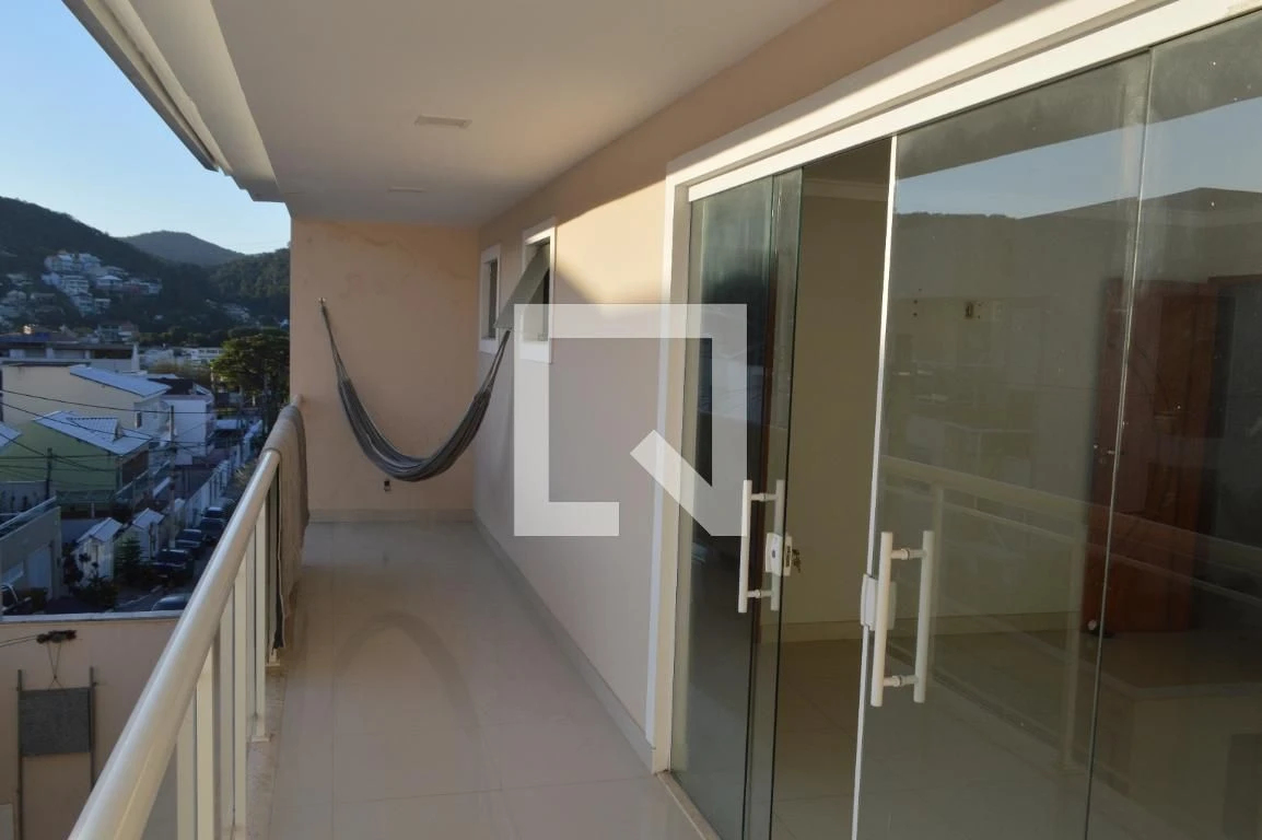 Casa de 5 quartos com 3 suítes e varanda fechada — photo 64