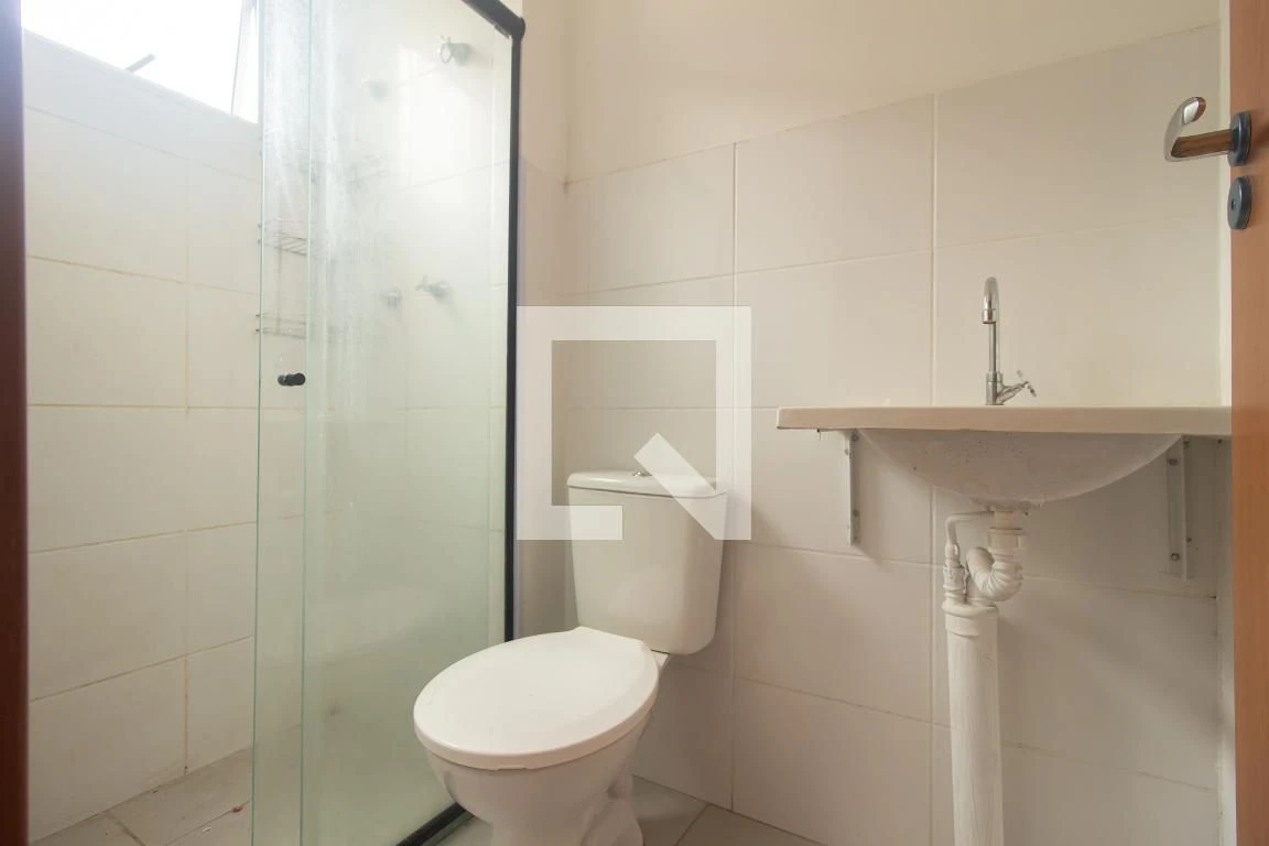 Apartamento de 2 quartos em condomínio com piscina — photo 23