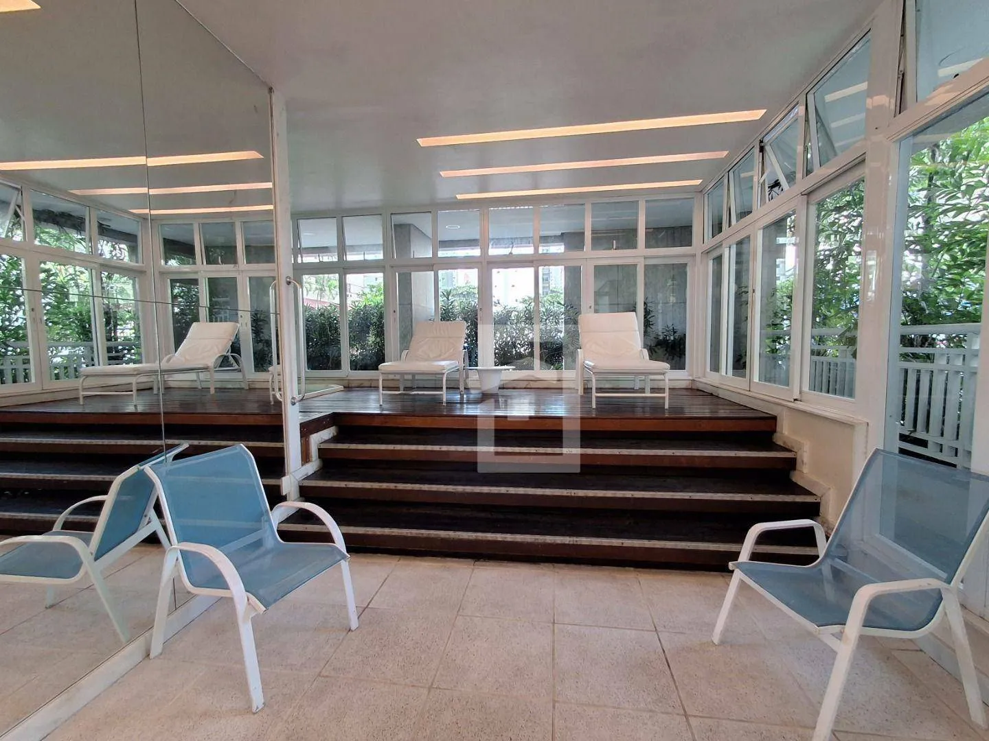 Glass-enclosed balcony in a 2-bedroom apartment, 64 m² — photo 32