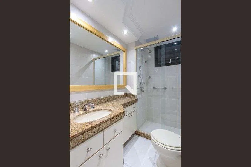 Furnished 85 m² apartment with 2 bedrooms and 2 bathrooms — photo 4