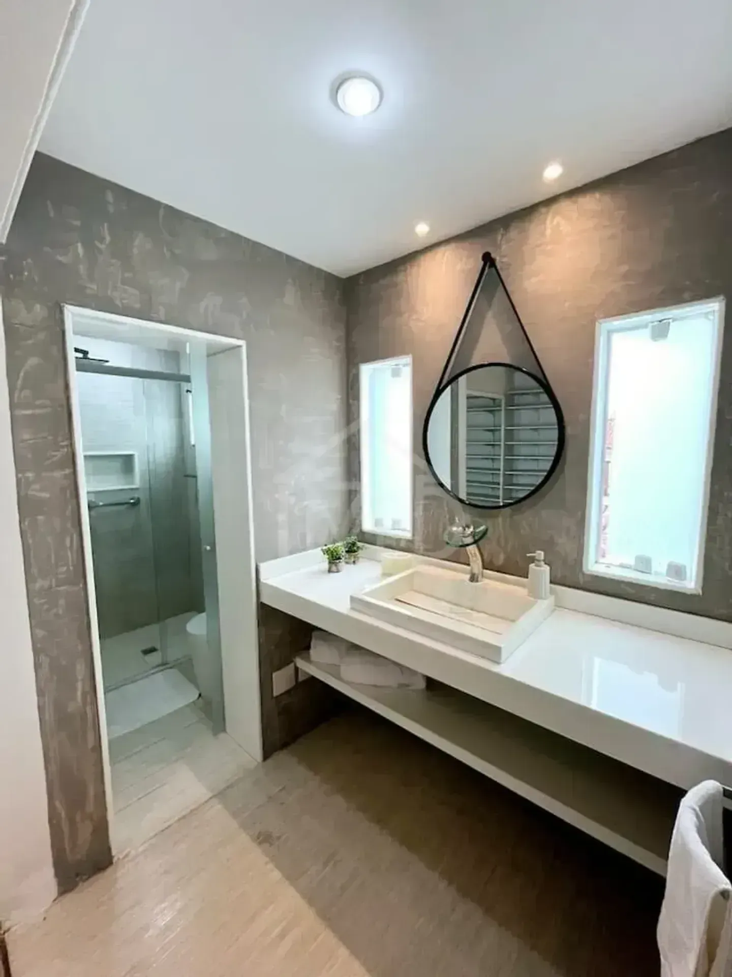 Casa mobiliada com 7 suítes e 10 banheiros, 720 m² — photo 37