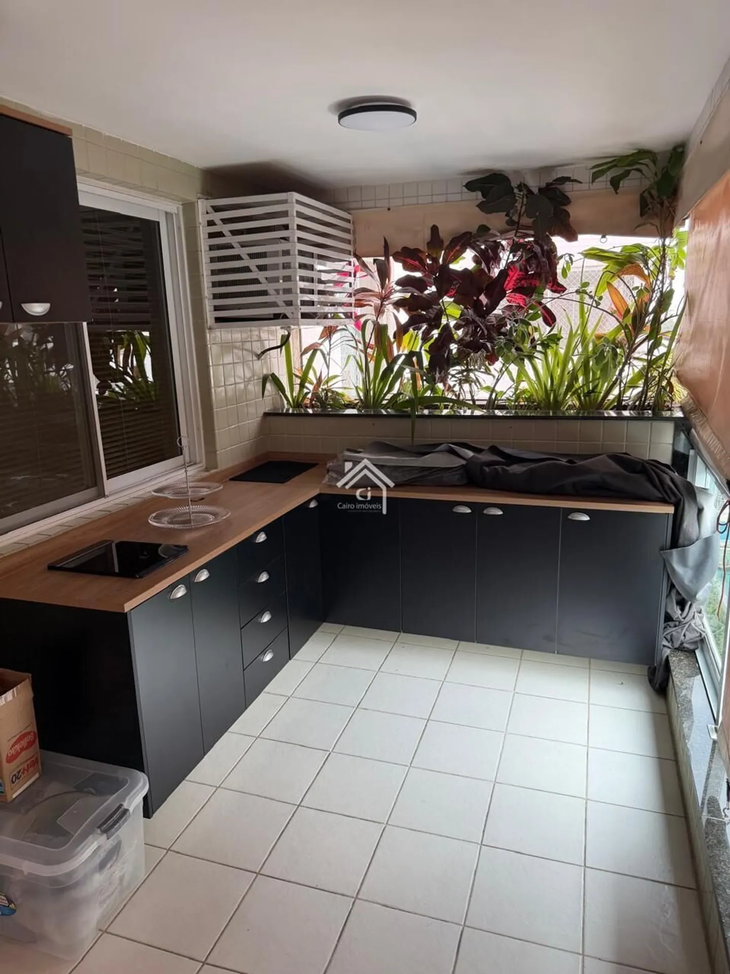 3-bedroom apartment in a building with a sauna