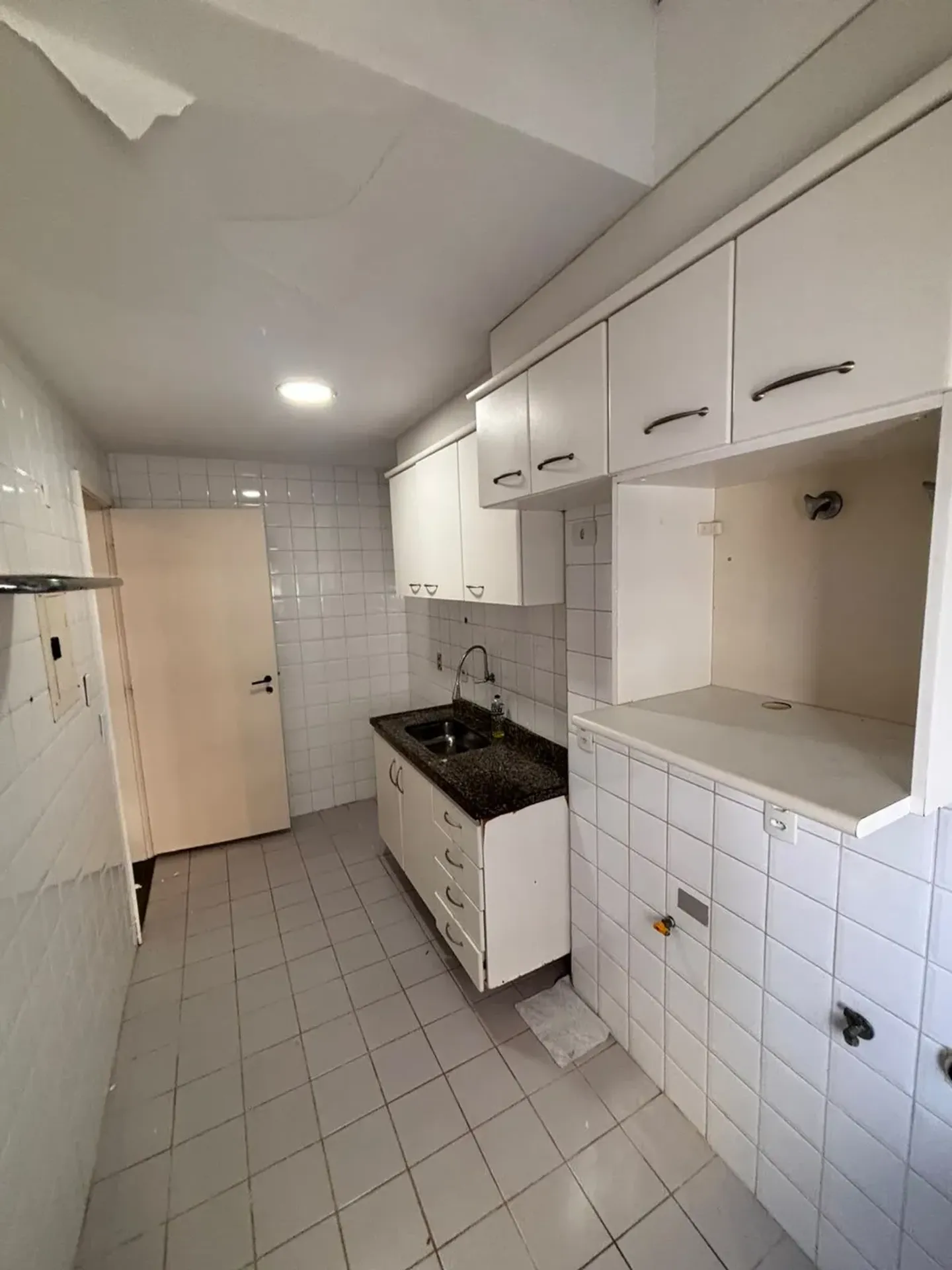 Apartment, 72 m², with a water view — photo 9