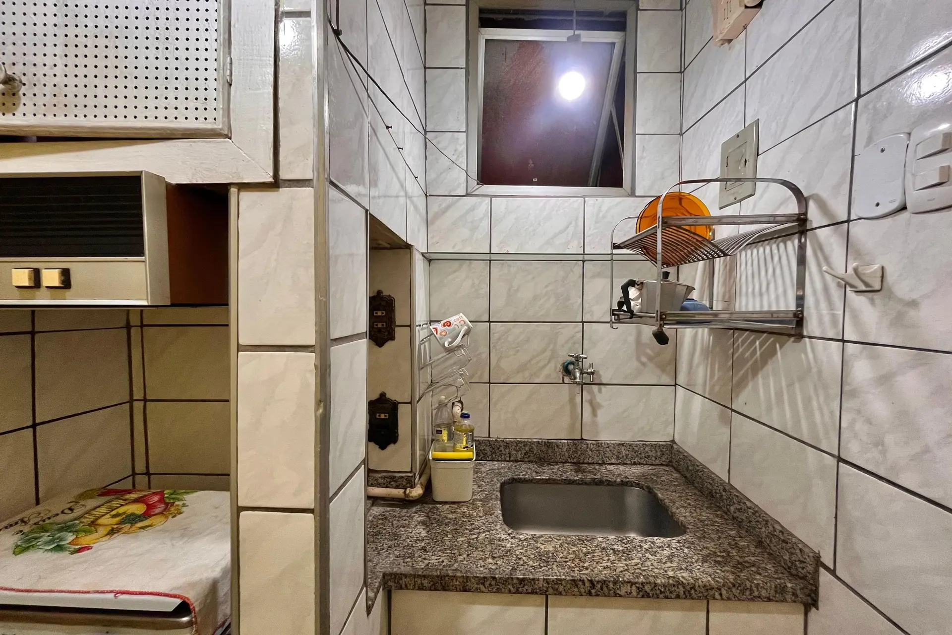 Дерев'яна підлога або ламінат та 1 спальня: квартира 31 м² — photo 11