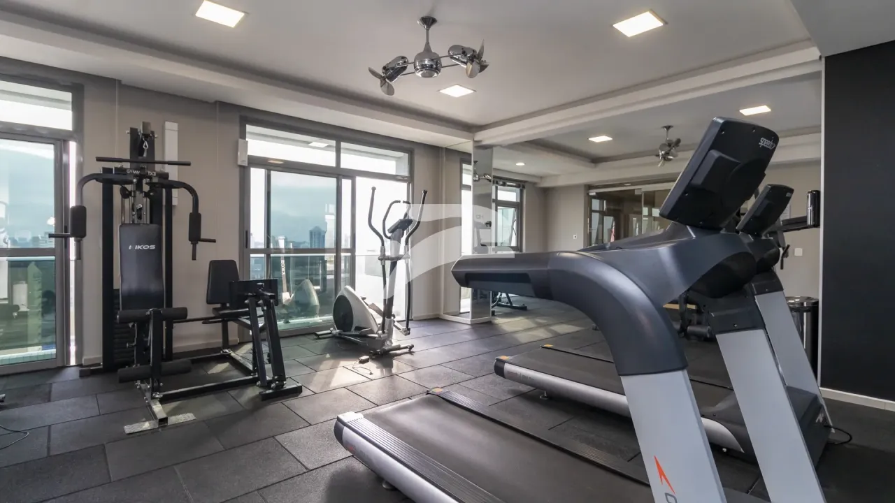 Apartamento amueblado de 1 dormitorio con balcón — photo 19