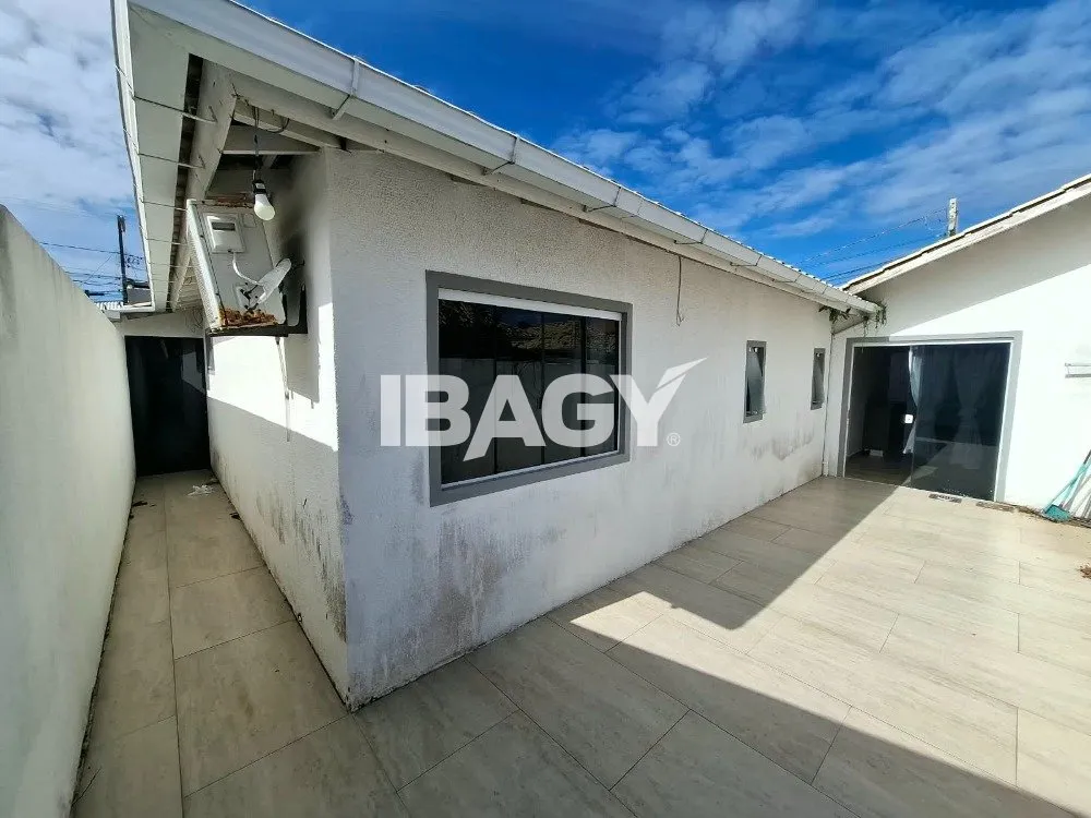 3-bedroom house with a private pool — photo 35