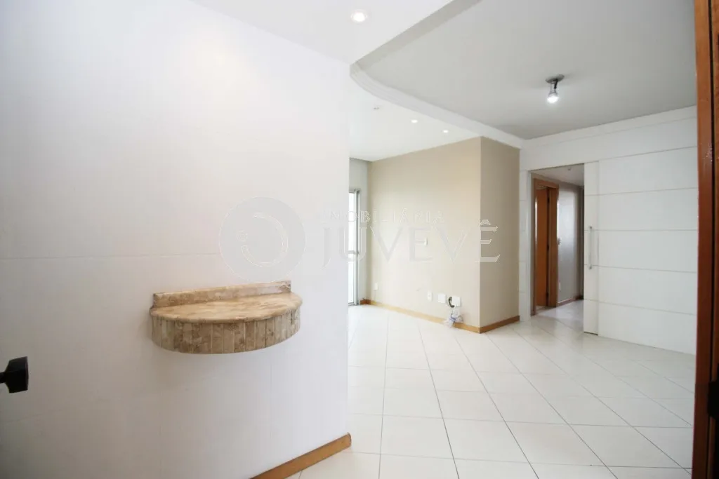 Apartment, 93 m², with a glass-enclosed balcony — photo 12
