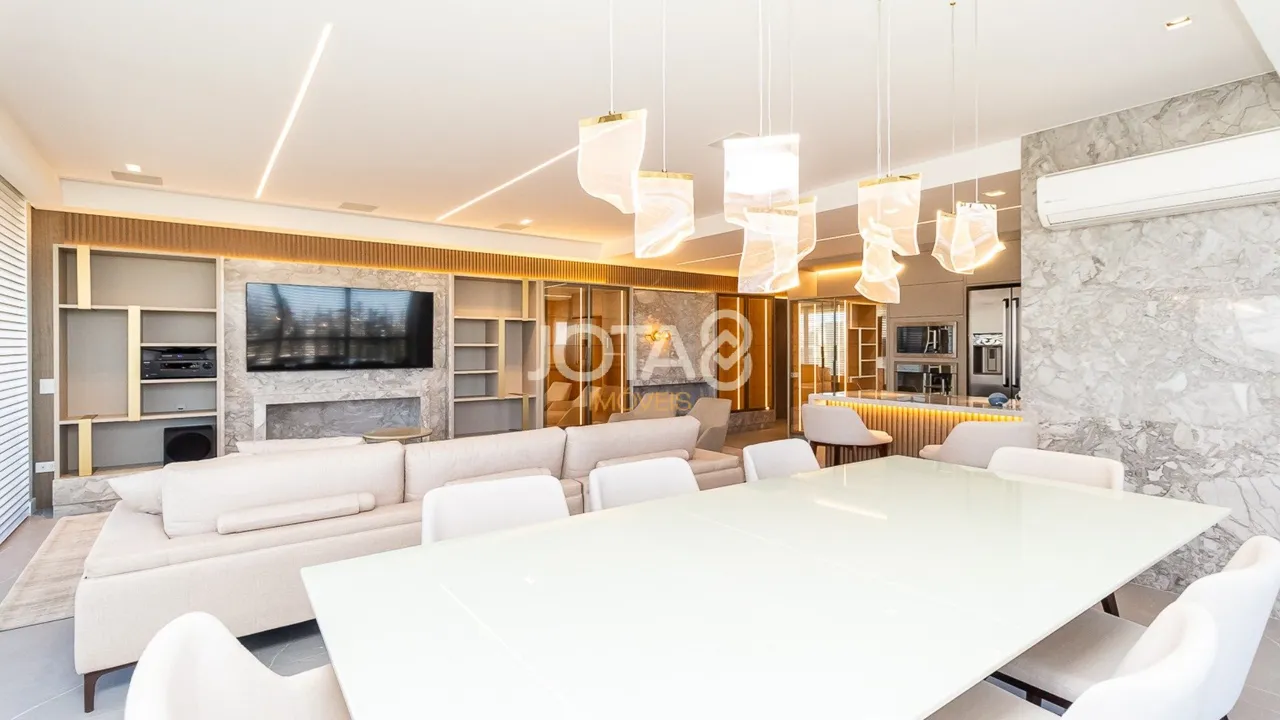 186 m² apartment with 3 en-suites and private BBQ — photo 5
