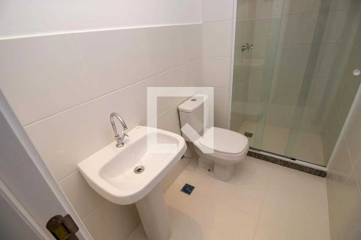 Квартира з 3 спальнями, 1 паркомісцем і басейном — photo 23