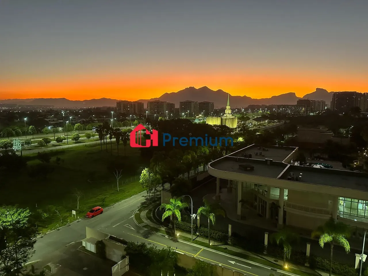 Apartamento mobiliado com 4 quartos e 5 banheiros — photo 18