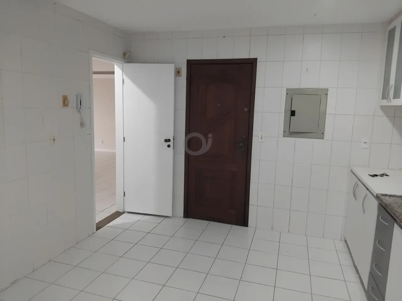 2-bedroom apartment with a water view in Rio de Janeiro — photo 12