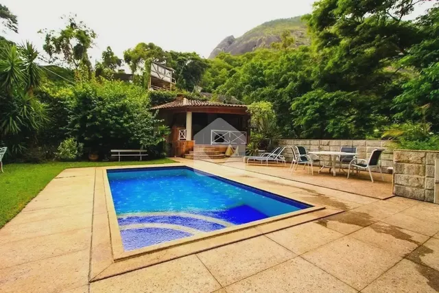 Furnished home with gas open kitchen and 5 bedrooms (400 m²) — photo 9