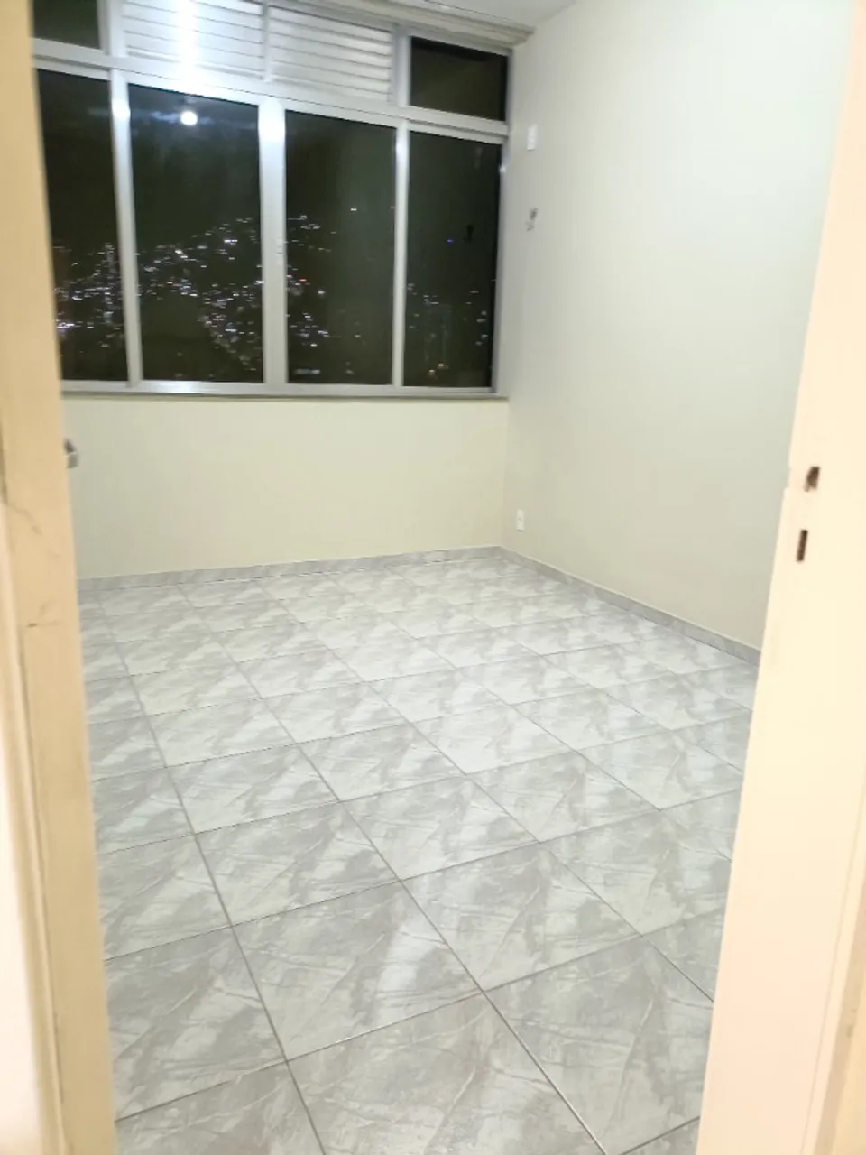 Apartamento de 2 quartos com box de vidro e 1 vaga — photo 10