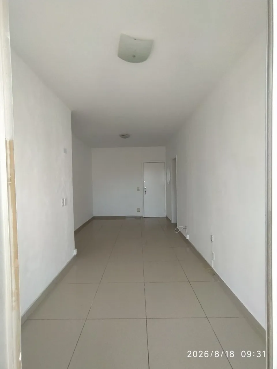 2-bedroom apartment with 2 bathrooms and a balcony — photo 14