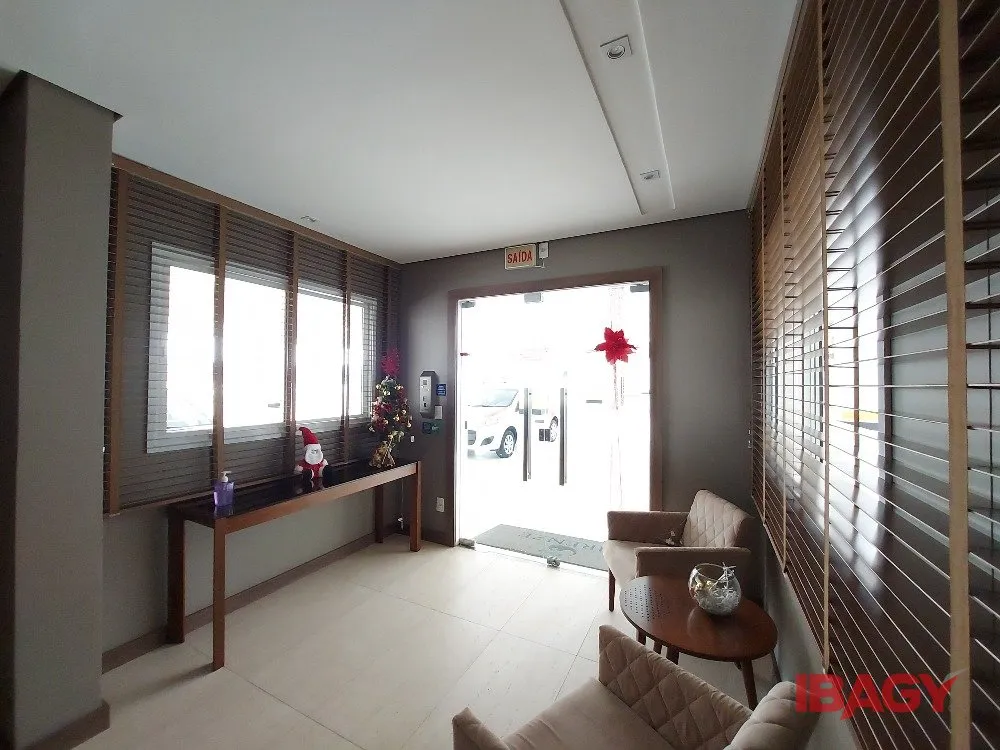 3-bedroom 165 m² apartment with balcony grill — photo 23