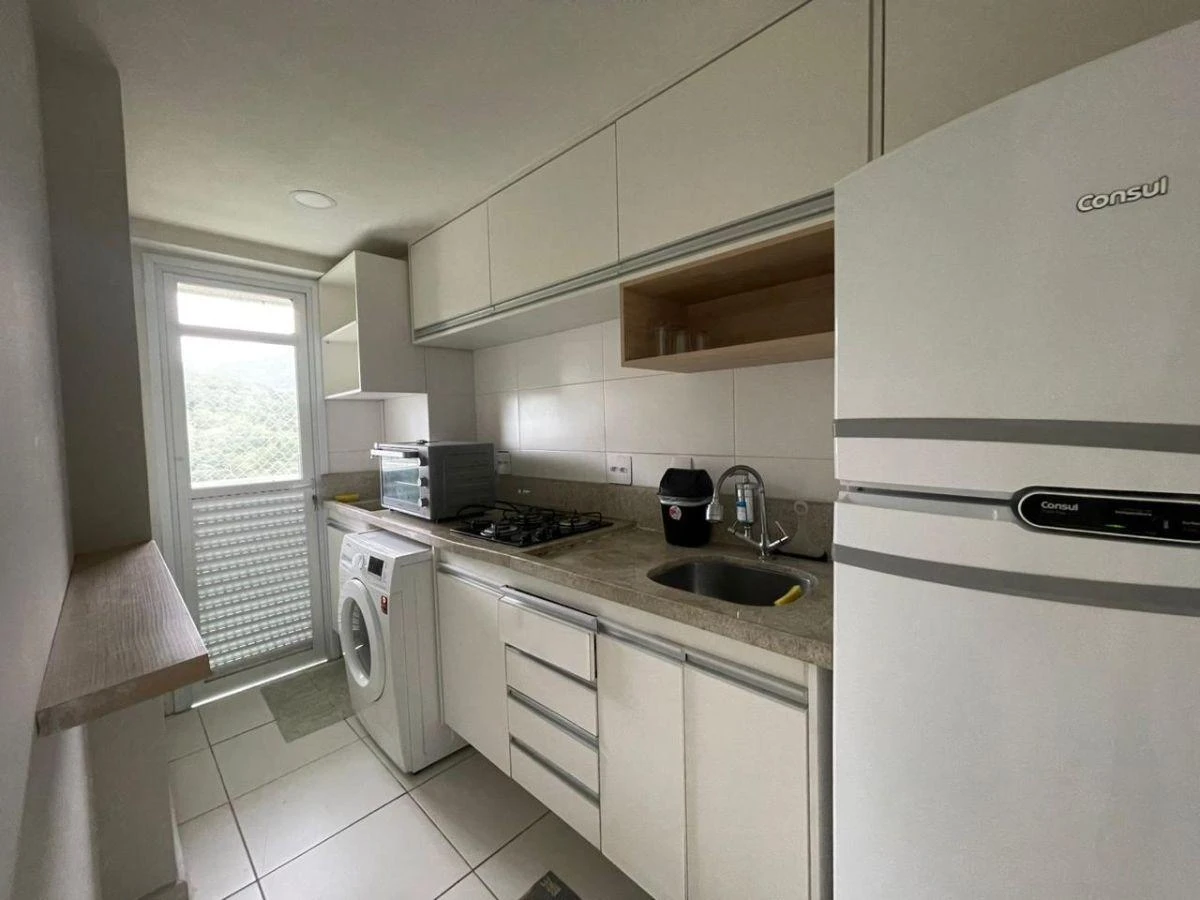 Furnished apartment, 70 m², with a washing machine — photo 2