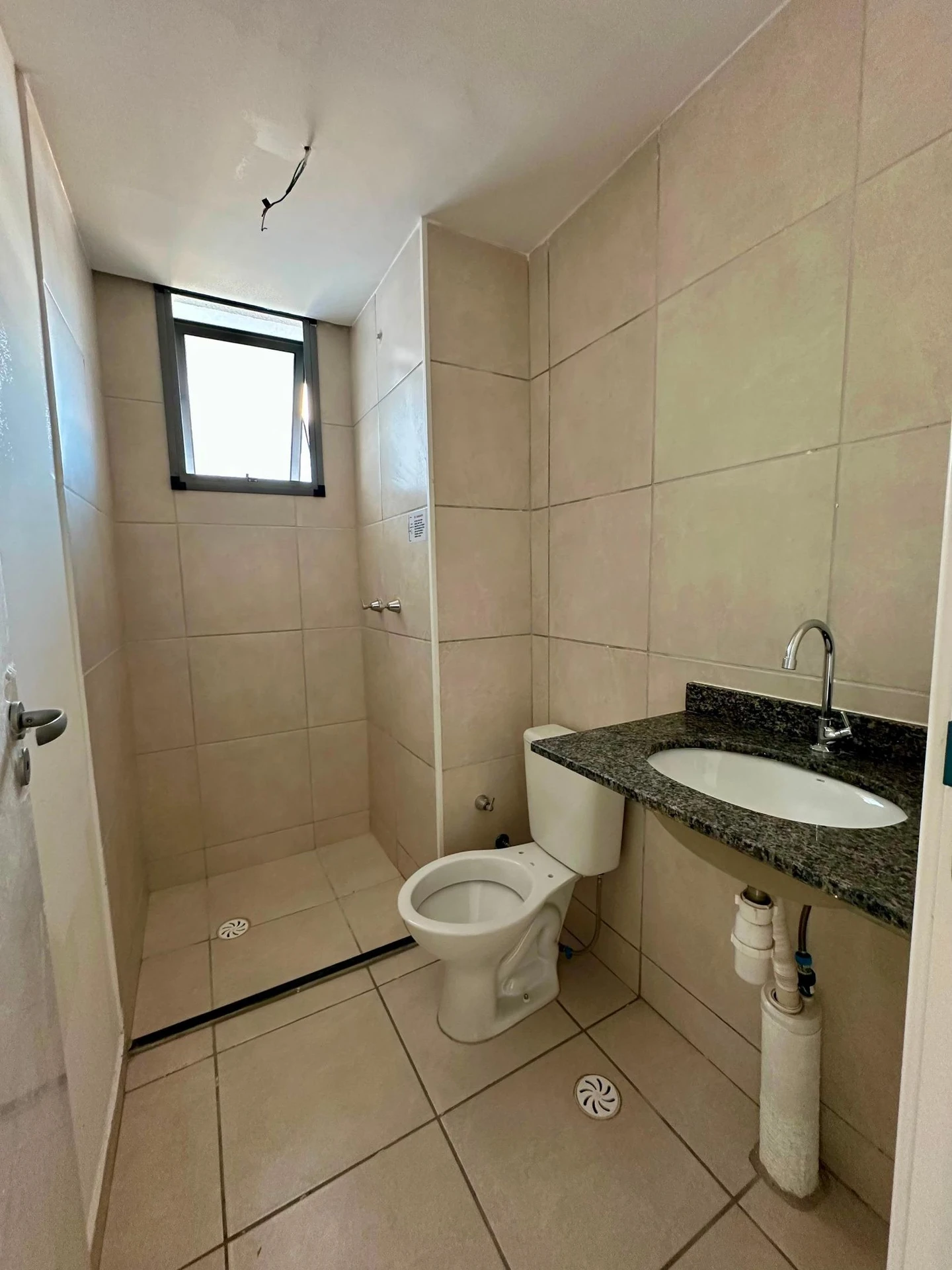 1-bedroom apartment with 1 bathroom and no parking — photo 8