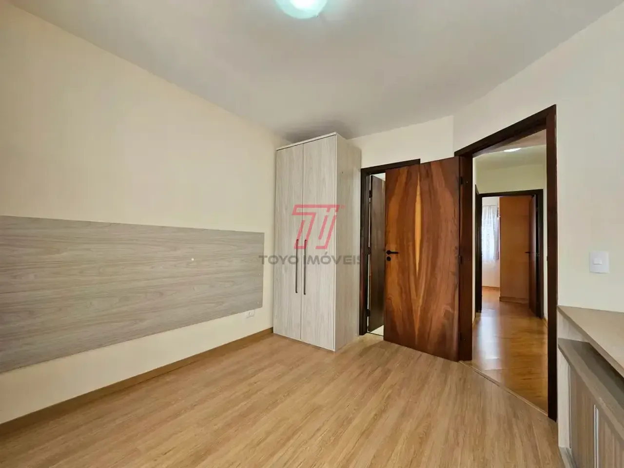 Квартира з 3 спальнями 98 м² і балконом — photo 9