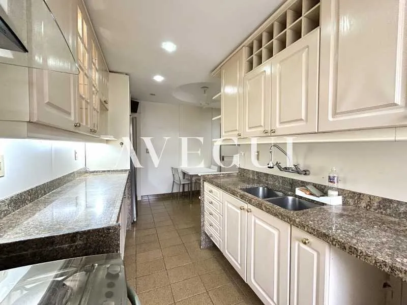 Furnished apartment, 160 m², with a washing machine — photo 15