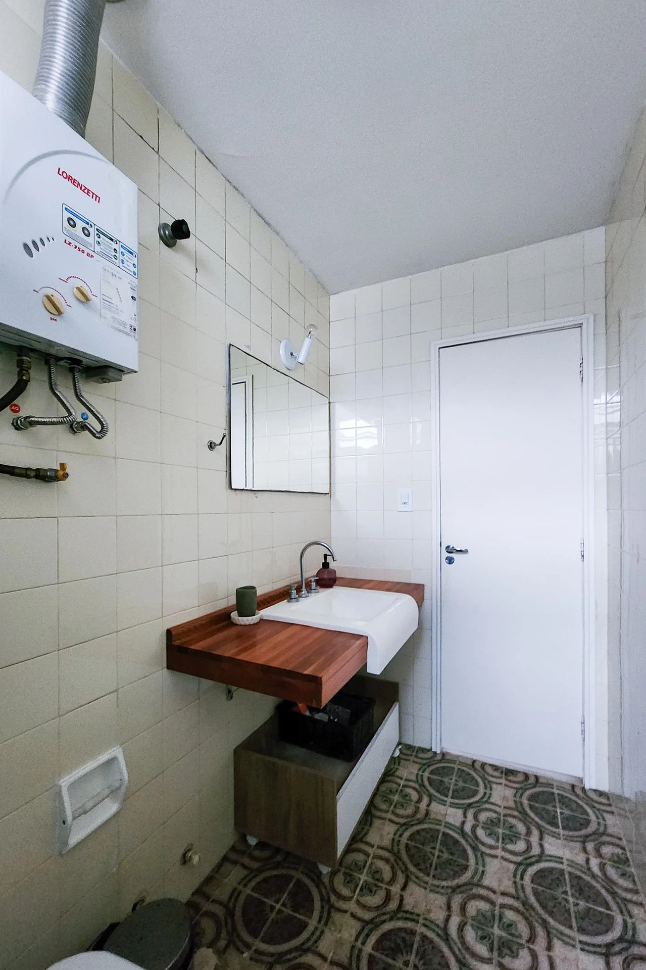Apartamento com área de lavanderia e 1 vaga de garagem — photo 5