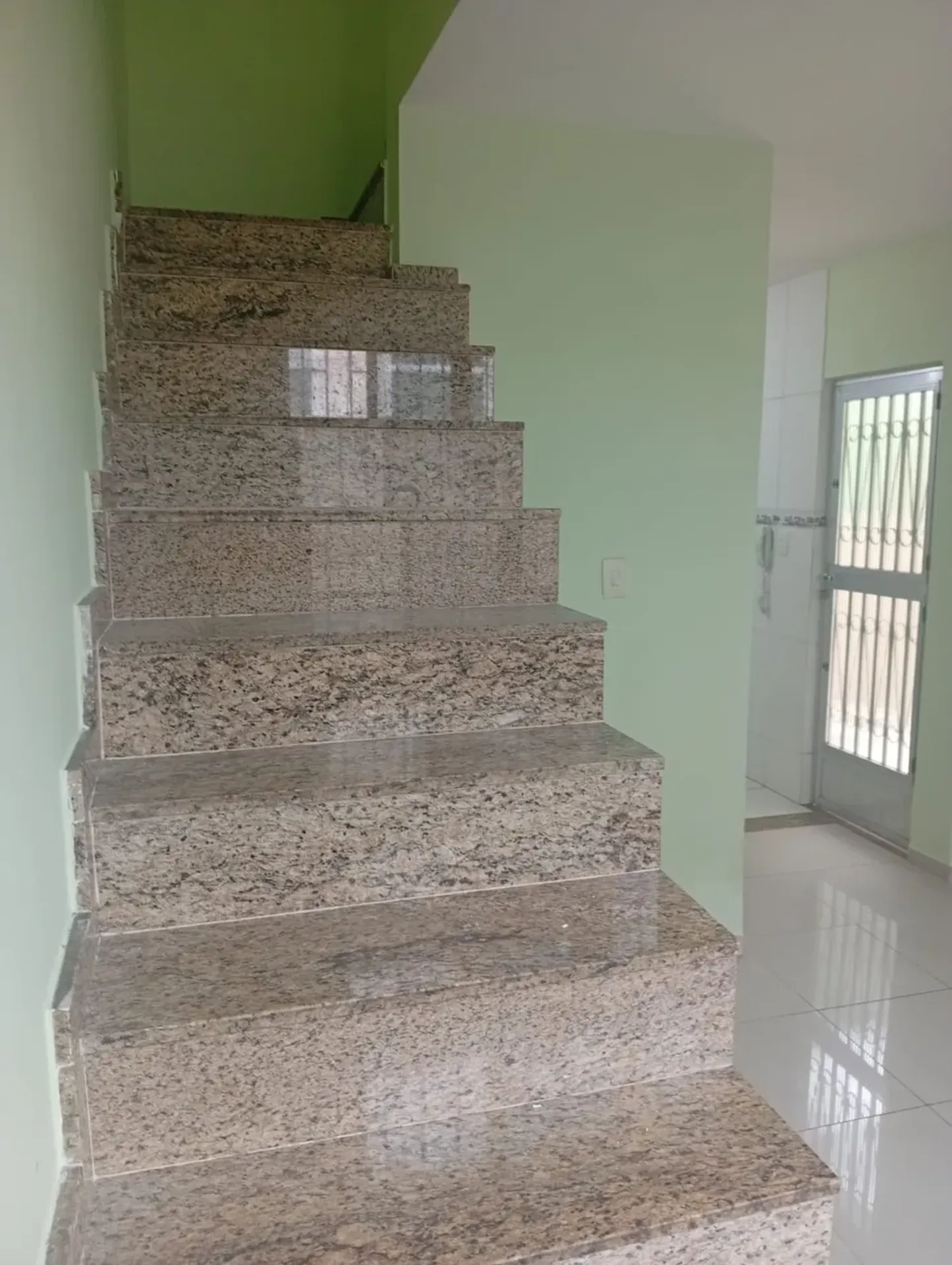 2-bedroom apartment, 1 with its own bathroom, 75 m² — photo 8