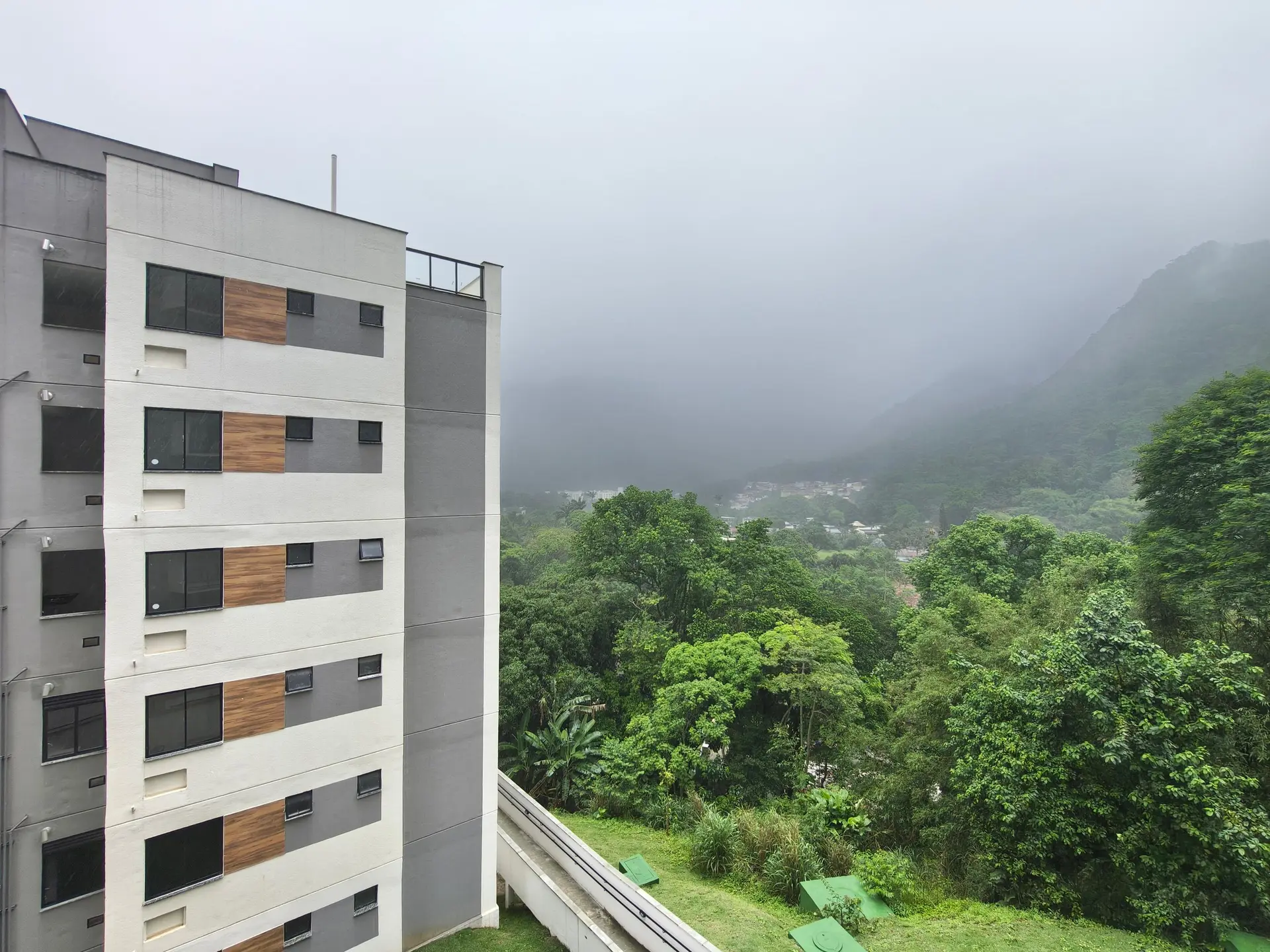 Furnished apartment, 47 m², with a park view — photo 2
