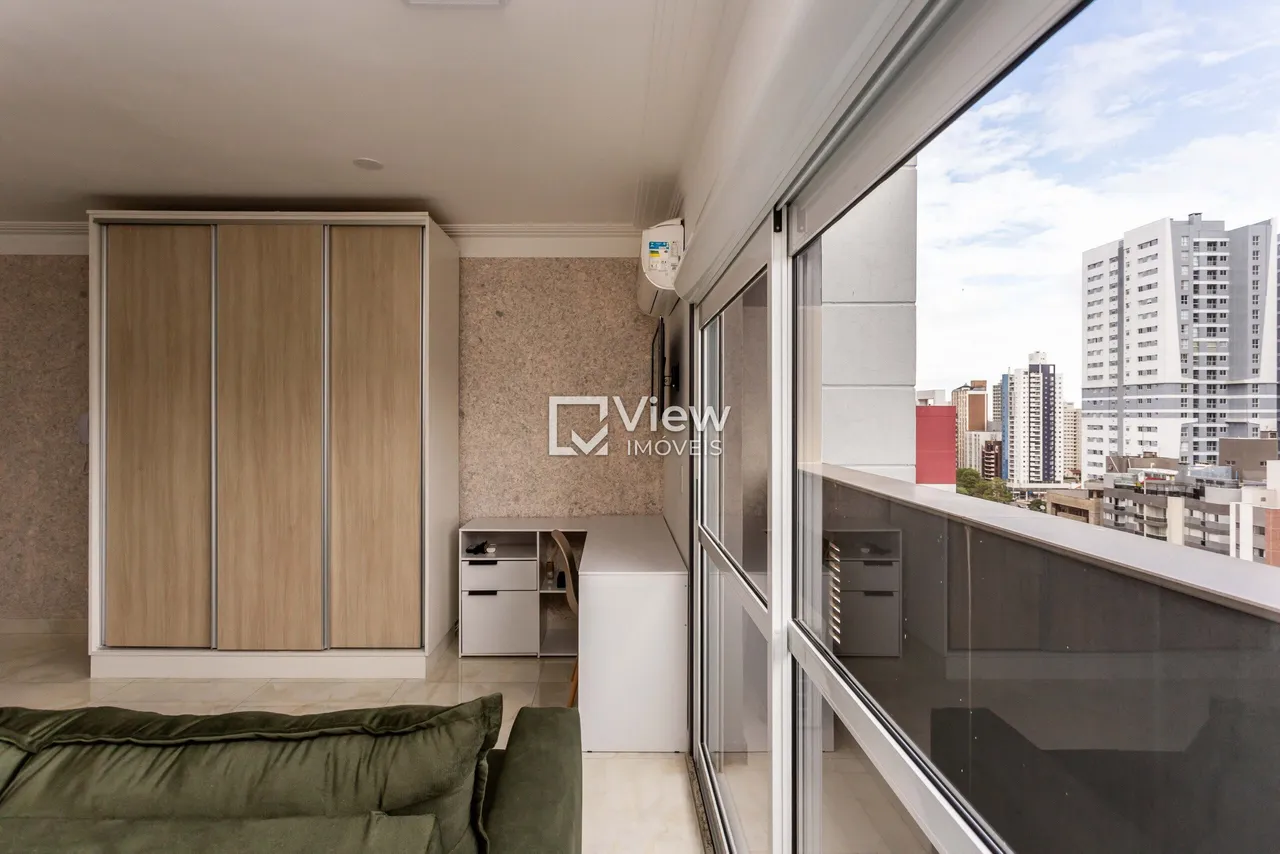 Furnished 36 m² studio with balcony and 1 en-suite bathroom — photo 9