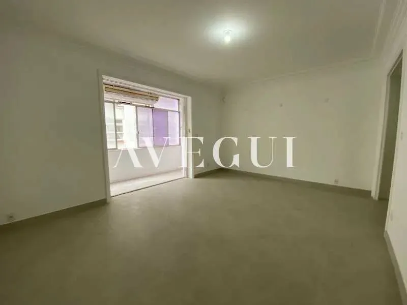 Residential apartment with 3 bedrooms and 2 bathrooms — photo 14
