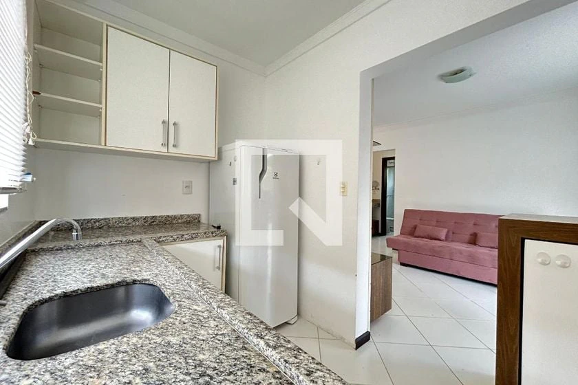Стиральная машина и 1 спальня: квартира 50 м² — photo 21