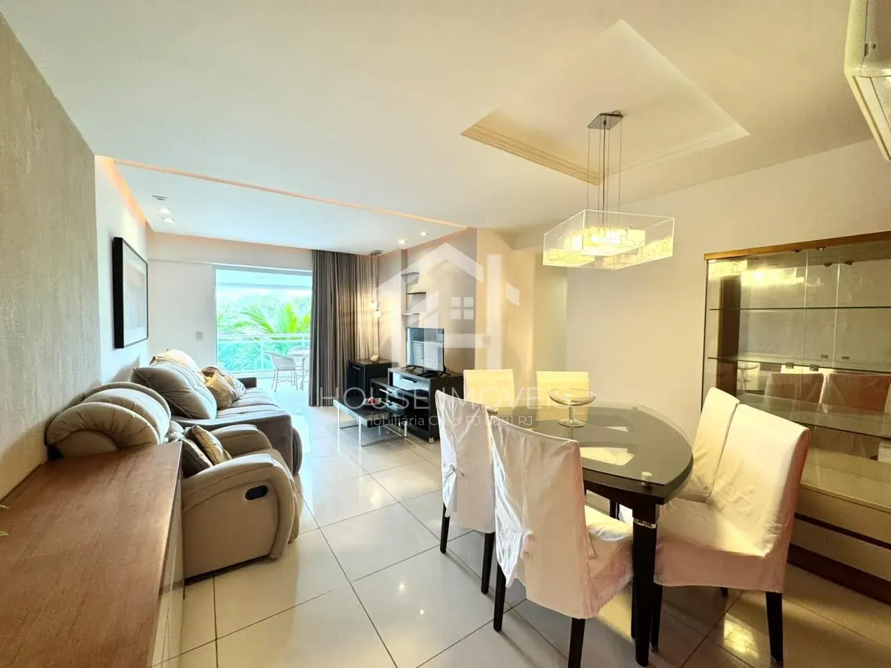 Furnished 3-bedroom apartment with 3 bathrooms — photo 7