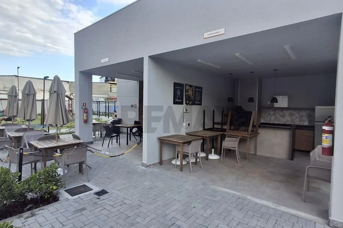 2-bedroom 40 m² apartment with a balcony on the 10th floor — photo 28